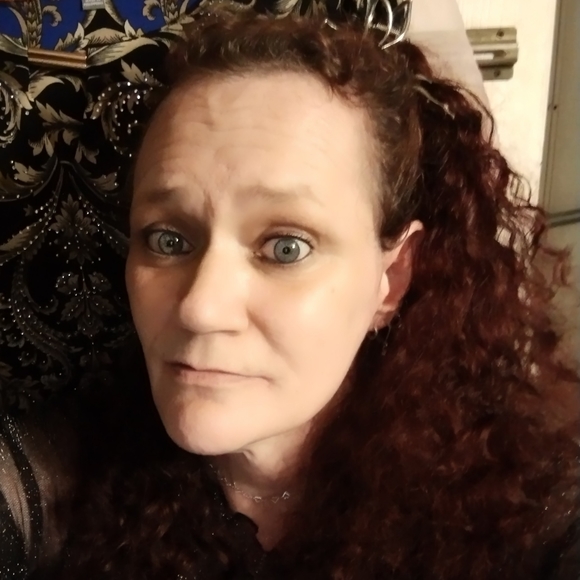 Meet your Posher, Michelle - Picture 5 of 8